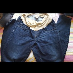 Maternity jeans  - motherhood maternity
